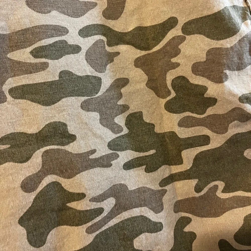 Duluth Trading Co Camouflage Skort - Picture 2 of 6